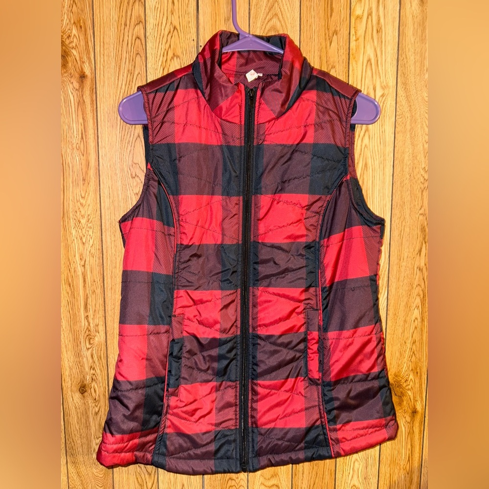 Red Camel Quilted Puffer Vest Red and Black Plaid